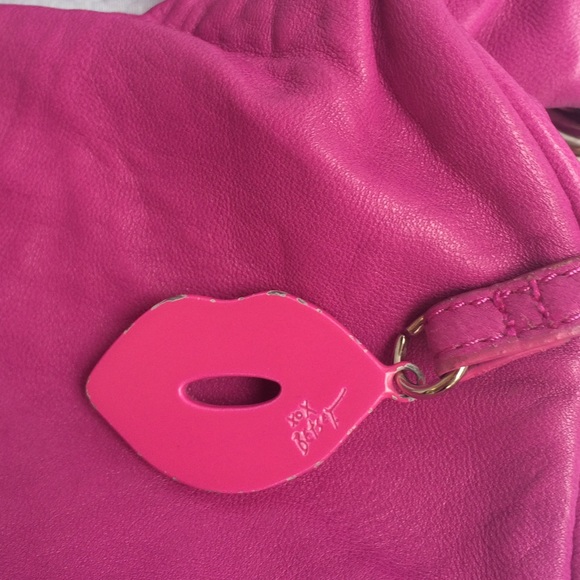HOT PINK buttery leather Betsey bag - Picture 3 of 6
